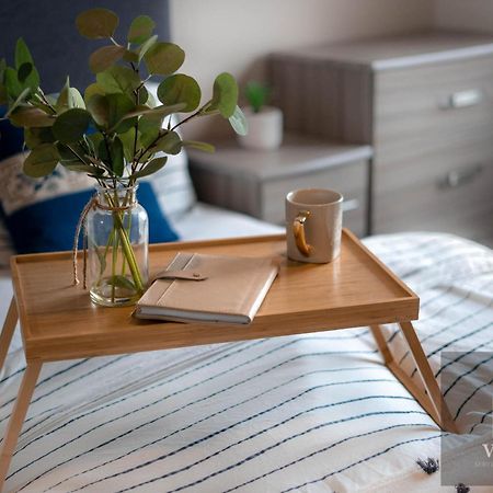 1 Bed House , Free Wifi,Free Parking,Leasure,Business Διαμέρισμα Σουόνσι Εξωτερικό φωτογραφία